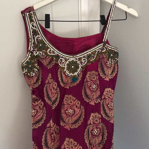 Fushia Indian Suit Size small - Picture 2 of 7
